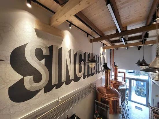 Singhbrau