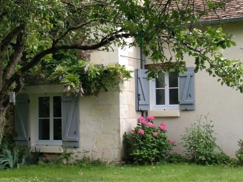 House - Farmhouse Cottage