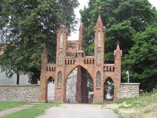 Senieji Trakai Church