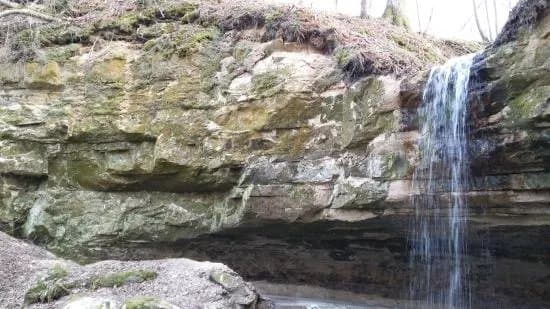Turjekeldri Waterfall