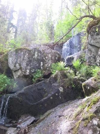 Tarhapuro Waterfall