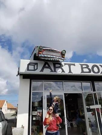Art Box
