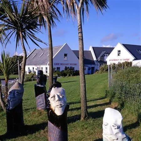 Louis Mulcahy Pottery