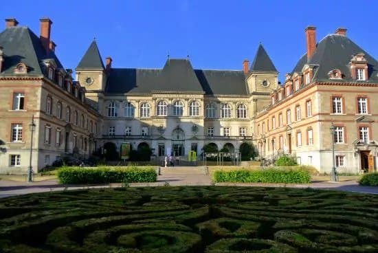 Cite Internationale Universitaire
