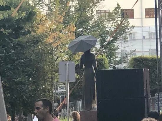 Sissi Statue