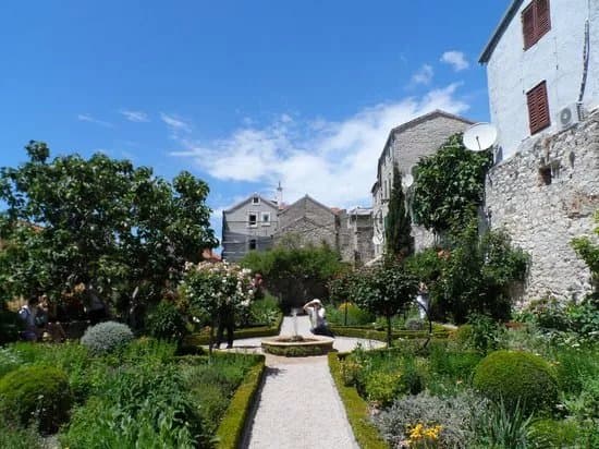 Medieval Mediteranean Garden