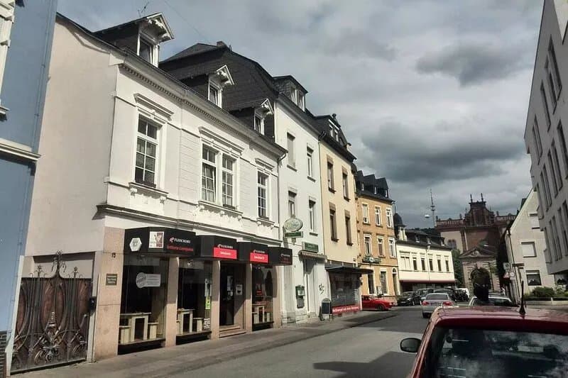 Central apartment with a view of the Paulinskirche