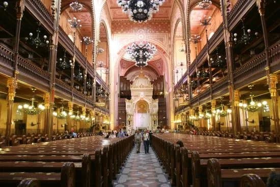 Budapest Jewish Heritage Tours