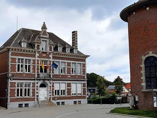 Musee De La Fraise Et De La Vie D'antan