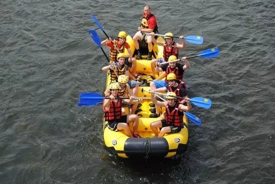Pieniny Sport Centrum - Rafting Down The River Dunajec