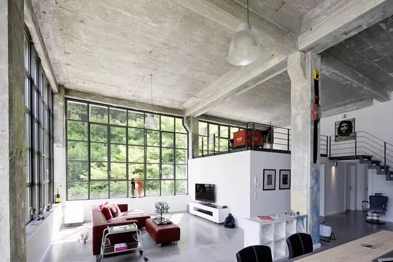 Loft 160 m2 in factory style in a Bauhaus - Monument