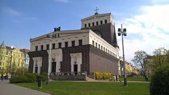 Kostel Nejsvetejsiho Srdce Pane