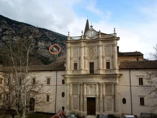 Abbazia di Santo Spirito al Morrone