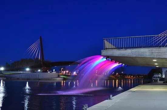 Pedestrian Bridge Mitava