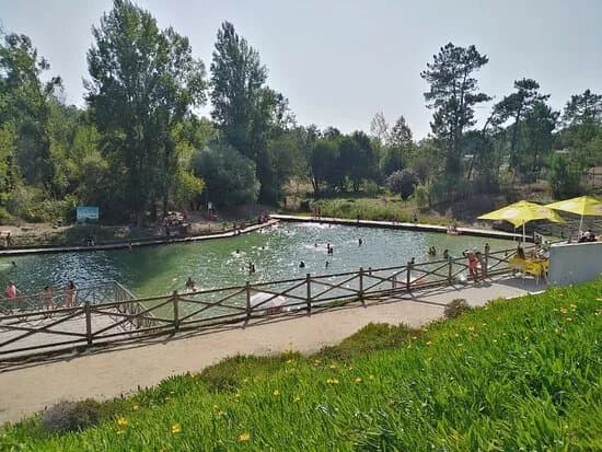 Praia Fluvial Dos Olhos Da Fervenca