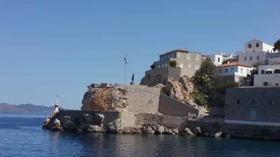 Andrea Miaoulis Monument