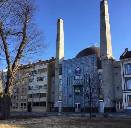 Central Jam-e-Mosque at Gronland