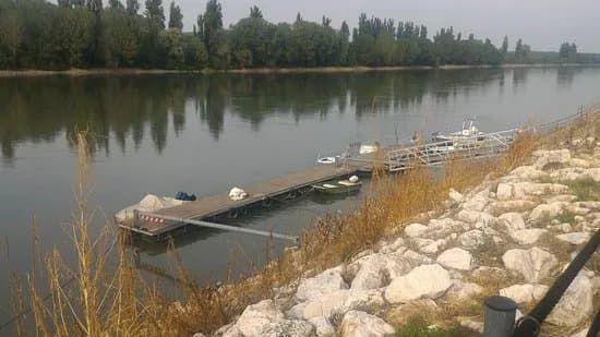 Porto di Mezzani