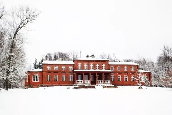 Allikukivi Manor