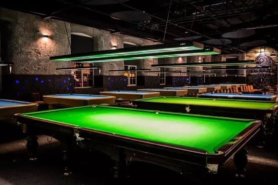 Hill Hill Billiard Cafe