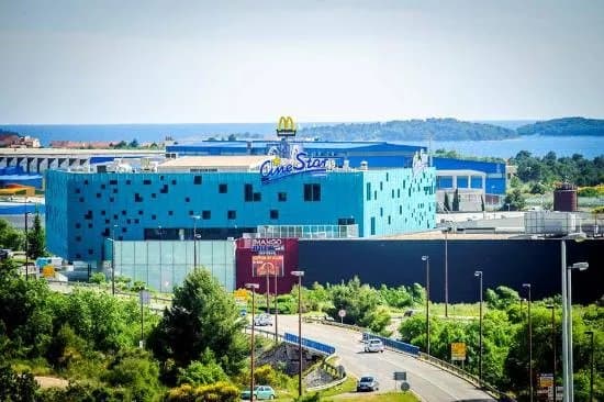 Dalmare Shopping Center