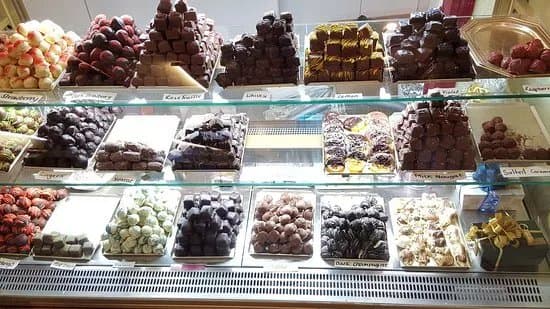 Justin Chocolatier