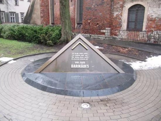 1991 Barricades Museum