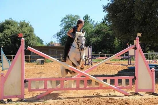 Centre Equestre de Sauveterre