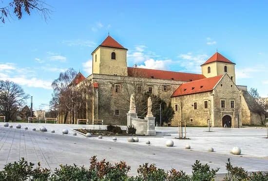 Thury Castle