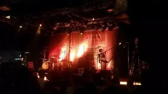 Rock Club Tapper