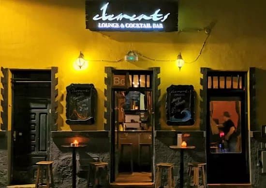 Elements Cocktail Bar