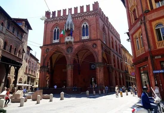 Palazzo della Mercanzia
