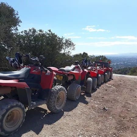 Quinta Quads