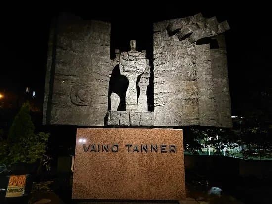 Tanner's Gate