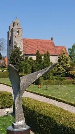 Tveje Merlose Kirke