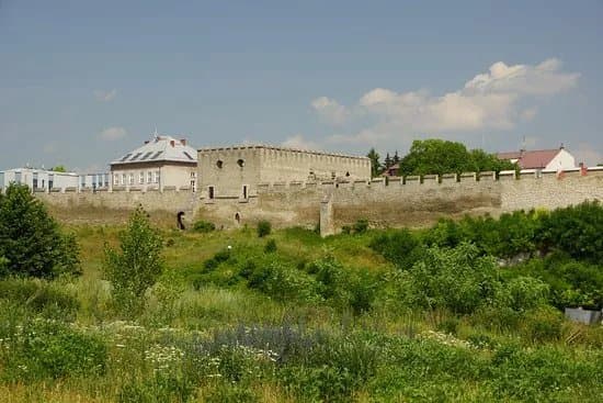 Szydlow City Walls