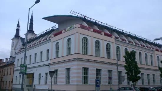 Peter-Tunner-Gebaude Und Geologische Sammlung