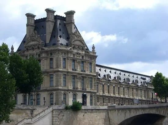 Le Louvre des Antiquaires