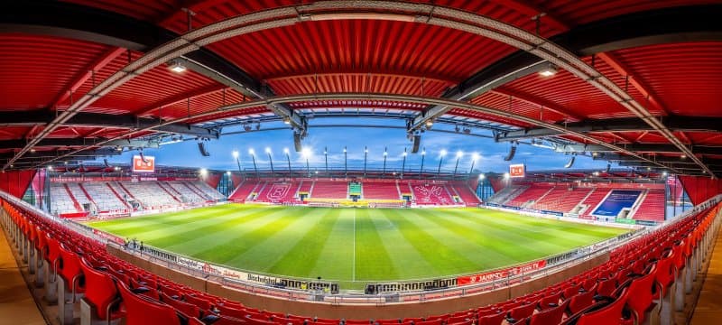 Stadionfuhrungen Jahnstadion Regensburg