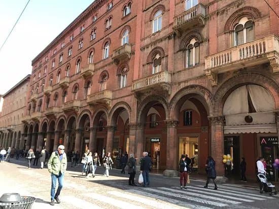Via dell'Indipendenza