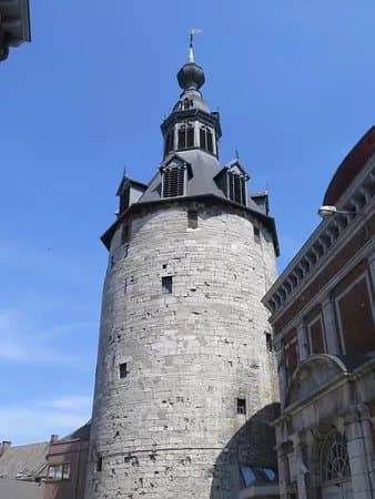 Le Beffroi