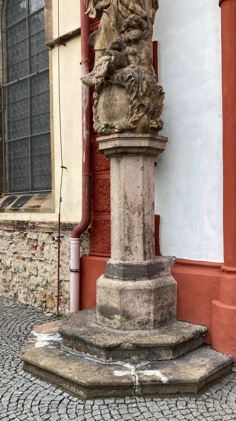 Statue St. Florian (socha Sv. Floriana)