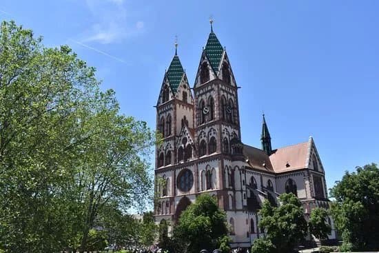 Herz-Jesu-Kirche
