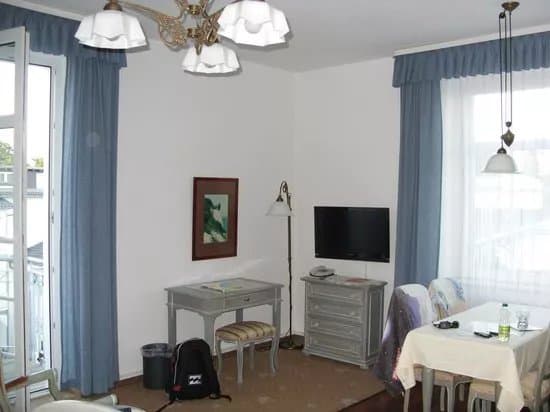Hotel Stranddistel Rugen