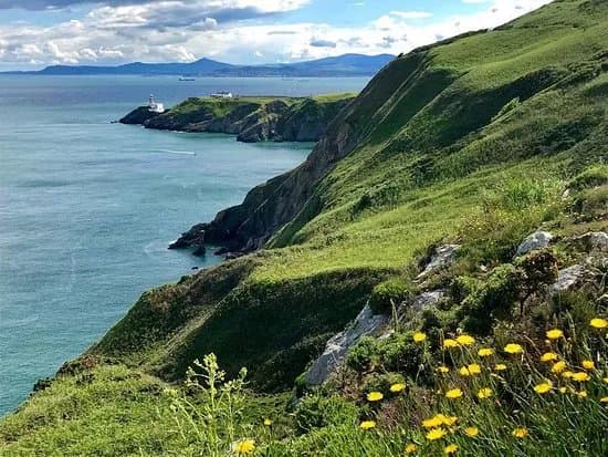 Cliff Path Loop