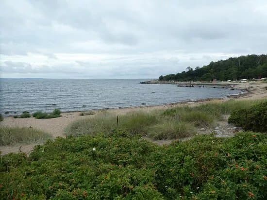 Tjuvahalan