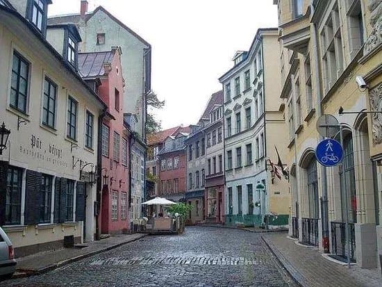 Jauniela