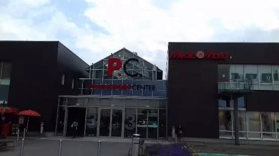Paunsdorf Center