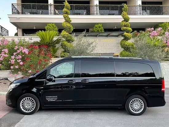 Airport Taxi Split