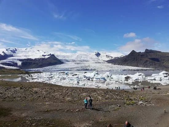 Fjallsarlon Iceberg Lagoon